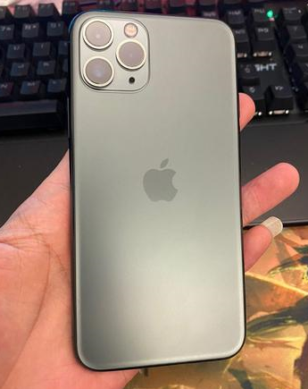 萧山苹果维修点分享iPhone 11 Pro黑屏小众故障解析 